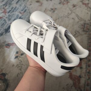 Kids Adidas Court 2.0 White Sneakers with Black Stripes - Classic Athletic Shoe